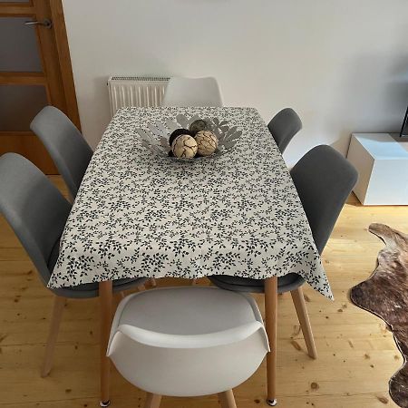 Apartamento Luga Castiello de Jaca Eksteriør billede