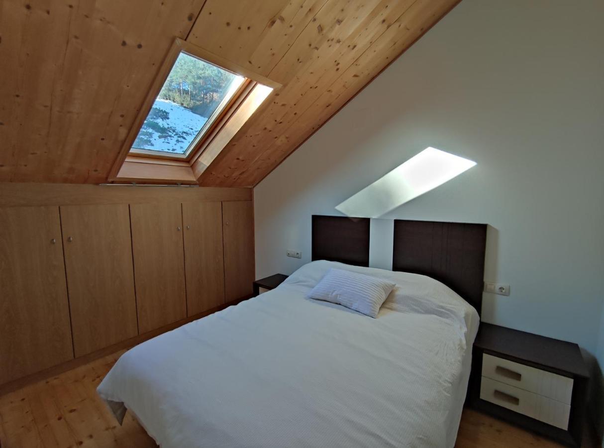Apartamento Luga Castiello de Jaca Eksteriør billede